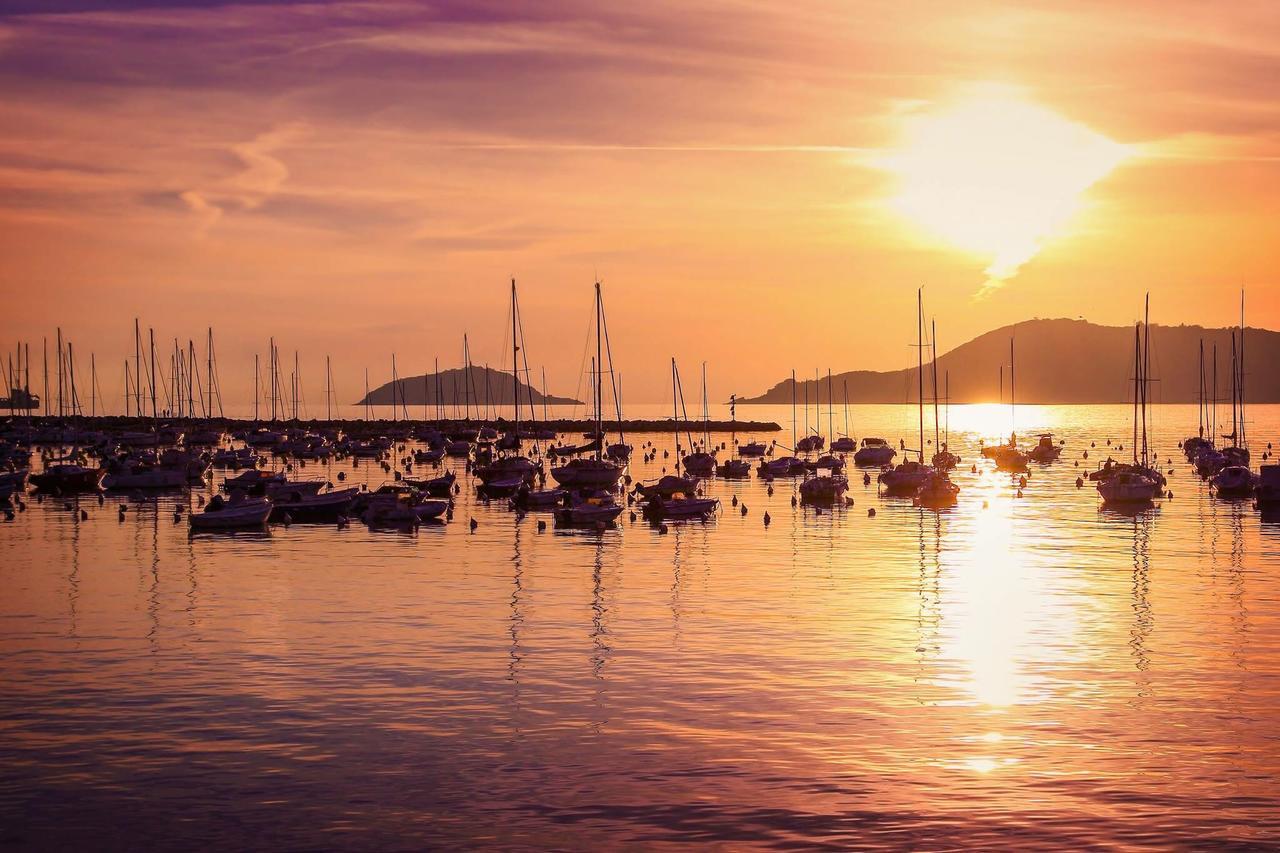 Affittacamere La Baia Di Lerici Exterior photo