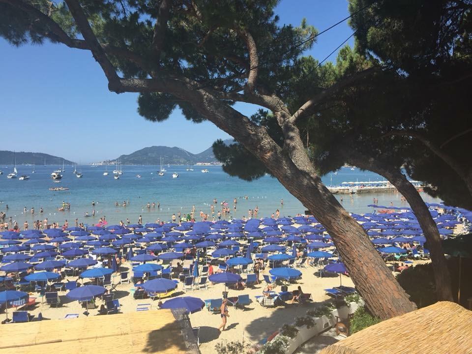 Affittacamere La Baia Di Lerici Exterior photo